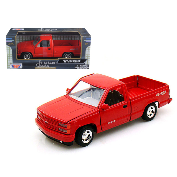 Motormax 1992 Chevy 454 SS Pickup Truck Red 1/24 Diecast
