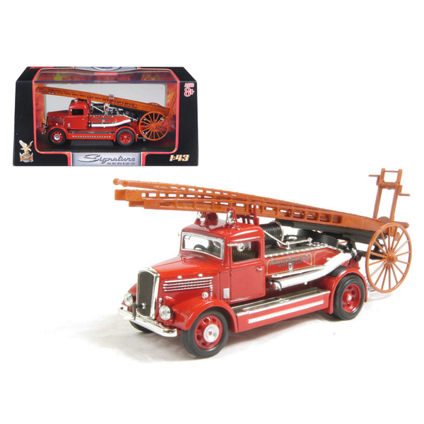 Road Signature 1938 Dennis Light Four Fire Engine - 1/43 Scale