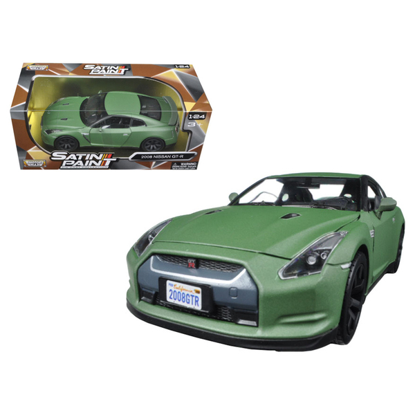 Motormax Nissan GT-R R35 1:24 Matt Green Diecast Model