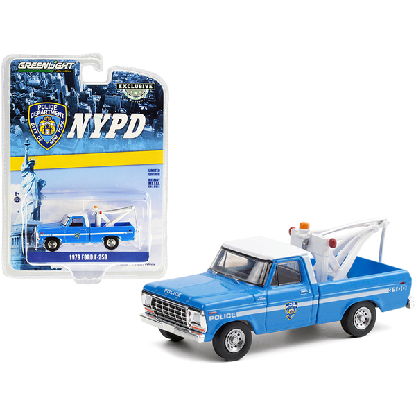 Greenlight 1979 Ford F-250 NYPD Tow Truck - 1/64 Scale