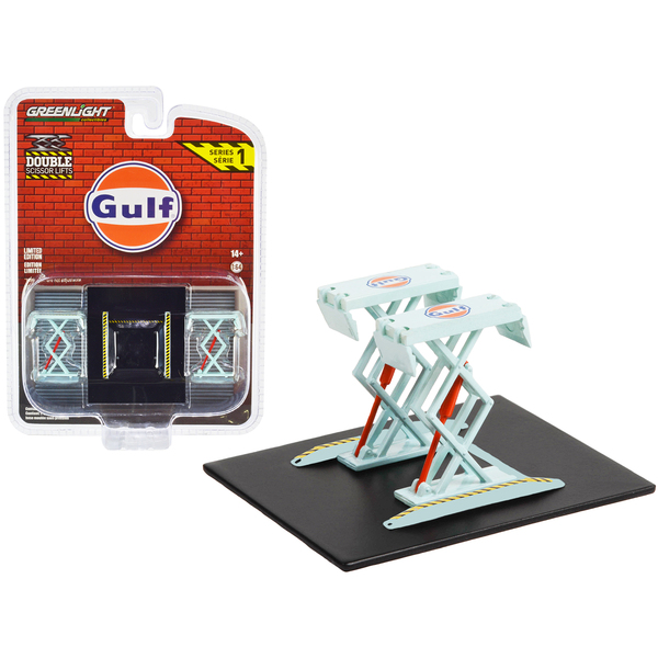 Greenlight Gulf Oil Light Blue Double Scissor Lift - 1/64 Scale