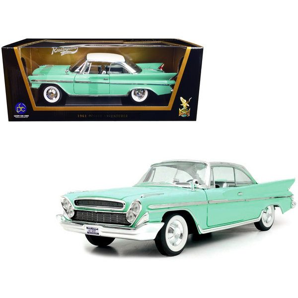 Road Signature 1961 DeSoto Adventurer - Light Green/White Top, 1:18