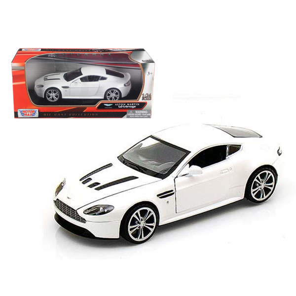 Motormax Aston Martin V12 Vantage Pearl White 1/24 Scale