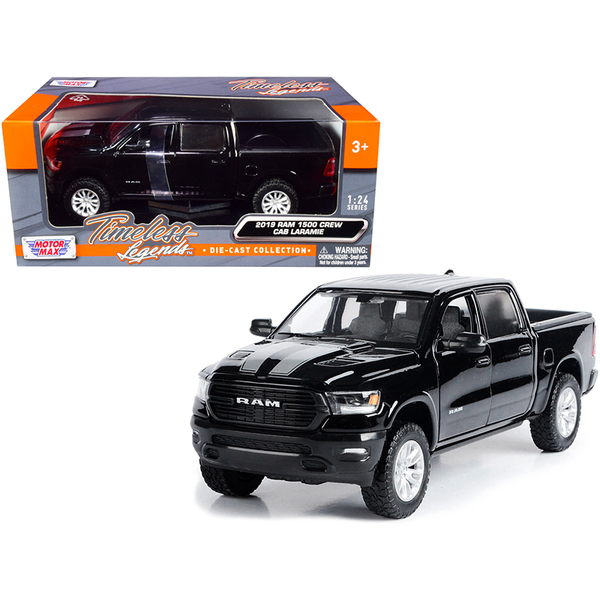 Motormax 1/24 Black RAM 1500 Laramie Pickup Truck