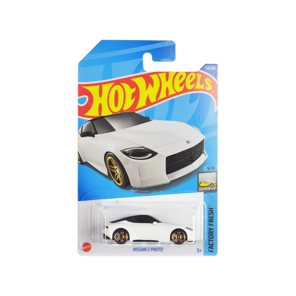 Hot Wheels Nissan Z Proto: White Metallic, Black Top