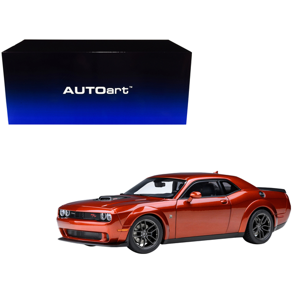 Autoart 2022 Dodge Challenger R/T Scat Pack Sinamon 1/18