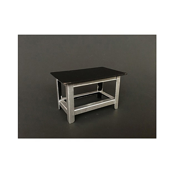 American Diorama 1/18 Metal Work Bench - 3.375x2x1.875 in