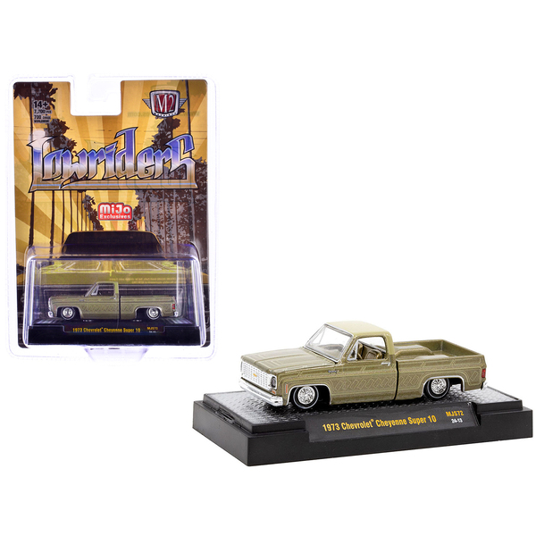 M2 Machines Gold 1973 Chevy Cheyenne Super 10 Pickup