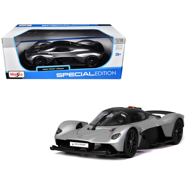 Maisto Aston Martin Valkyrie 1/18 Scale - Silver Metallic Diecast
