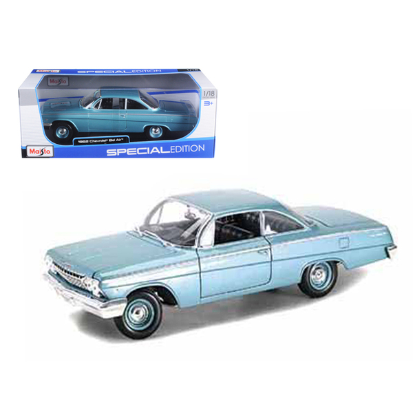 Maisto 1962 Chevrolet Bel Air Turquoise 1/18 Diecast Model Car