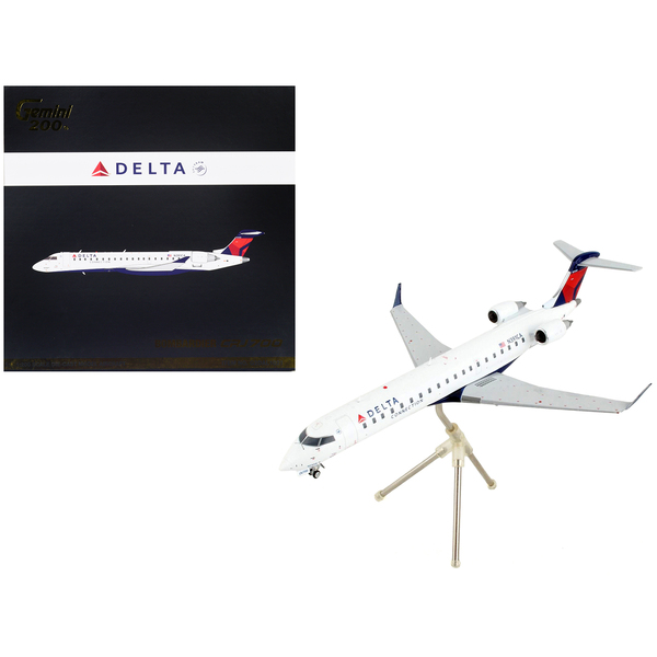 GeminiJets Delta Connection CRJ700 Diecast Model - 1/200 Scale