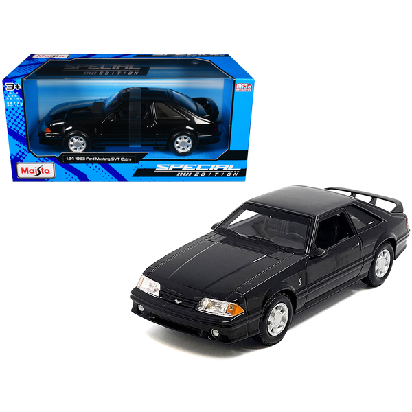 Maisto 1993 Ford Mustang SVT Cobra Black 1/24 Diecast Model