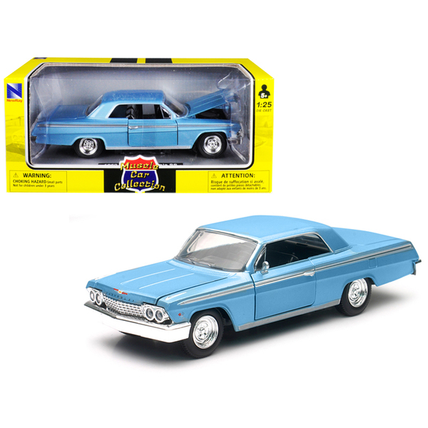 New Ray 1962 Chevrolet Impala SS Blue 1/25 Scale Diecast