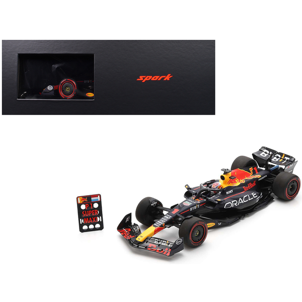 Spark Red Bull Racing RB19 Max Verstappen British GP 1/18 Model