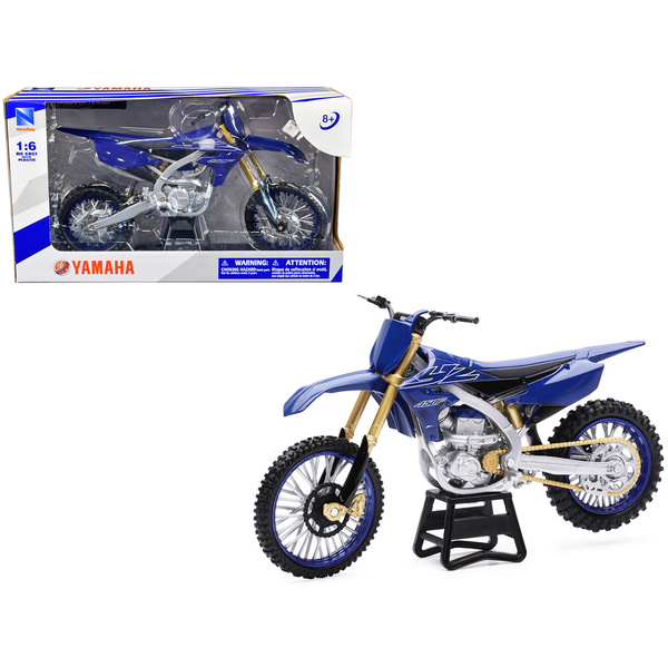 New Ray Yamaha YZ450F 1/6 Scale Dirt Bike - Blue/Black