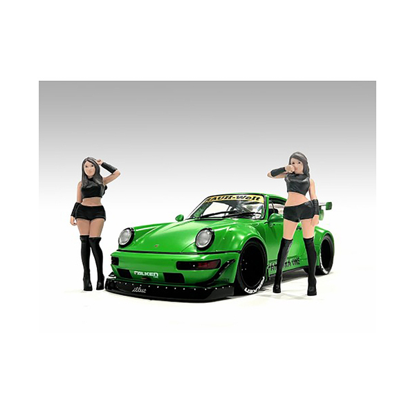 American Diorama Auto Salon Girls 2 Figures Set - 1:18 Scale