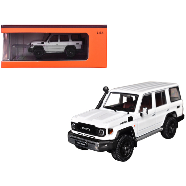 GCD Toyota Land Cruiser (J76) White Metallic 1/64 Diecast
