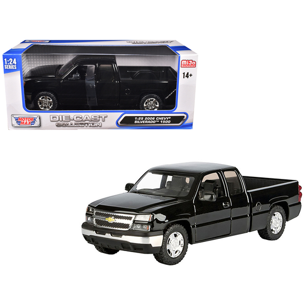 Motormax 1/25 Scale Chevrolet Silverado Pickup Truck Black